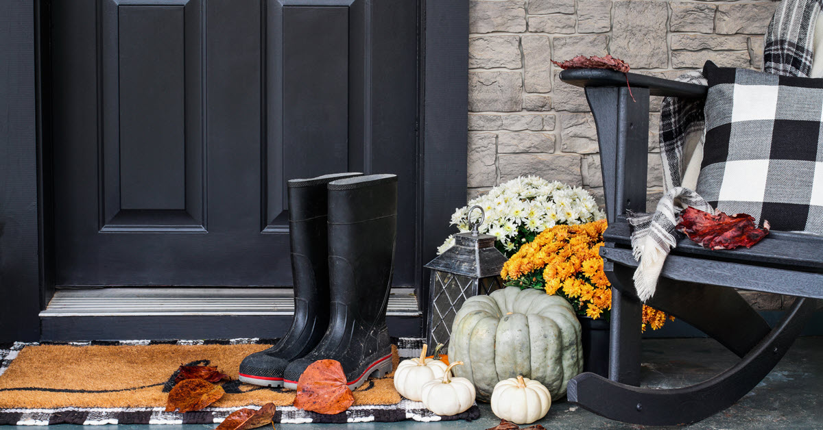 Front Door - Fall Decor